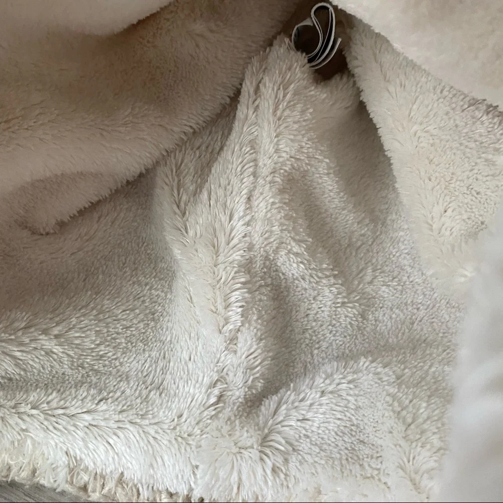 Northface Toque - Picture 3 of 4